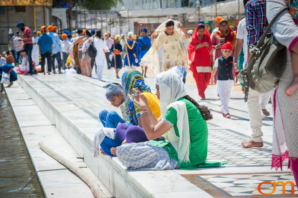 Sri Harmandir Sahib: The Golden Temple of Amritsar