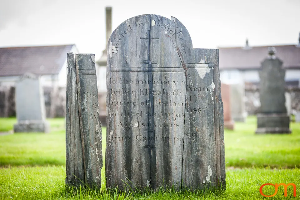 Kilarrow Parish Church: Bowmore’s Round Church