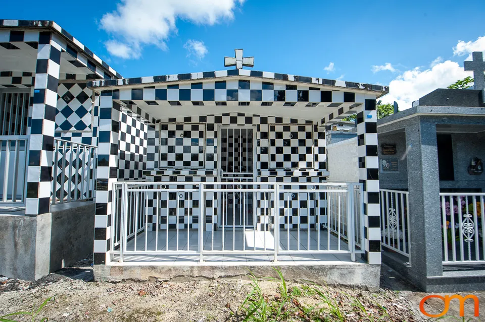 Morne-à-l’Eau Cemetery: Black-and-White Tiled Tombs