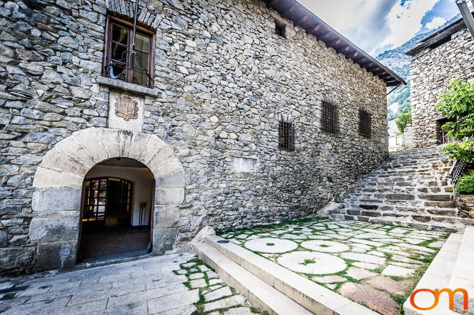 Andorra la Vella: Historic Center and Public Art