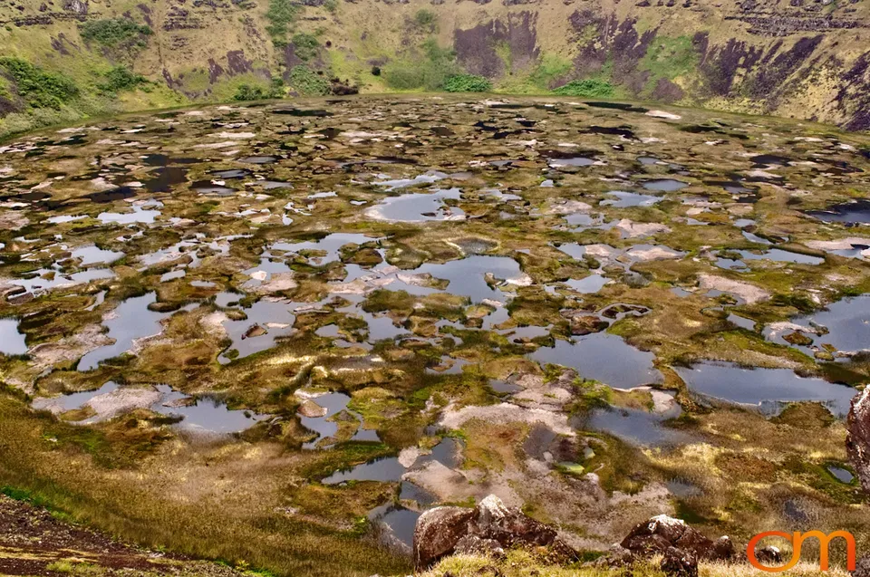 Orongo: Ceremonial Village of the Birdman Tradition