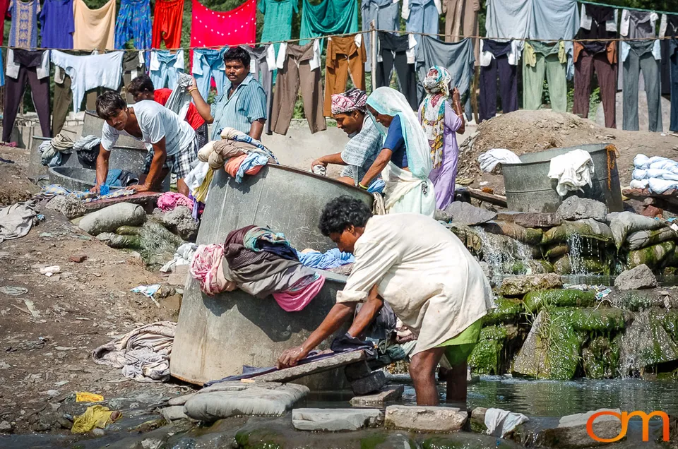 Open-Air Laundry Along the Yamuna River, Agra, 2004