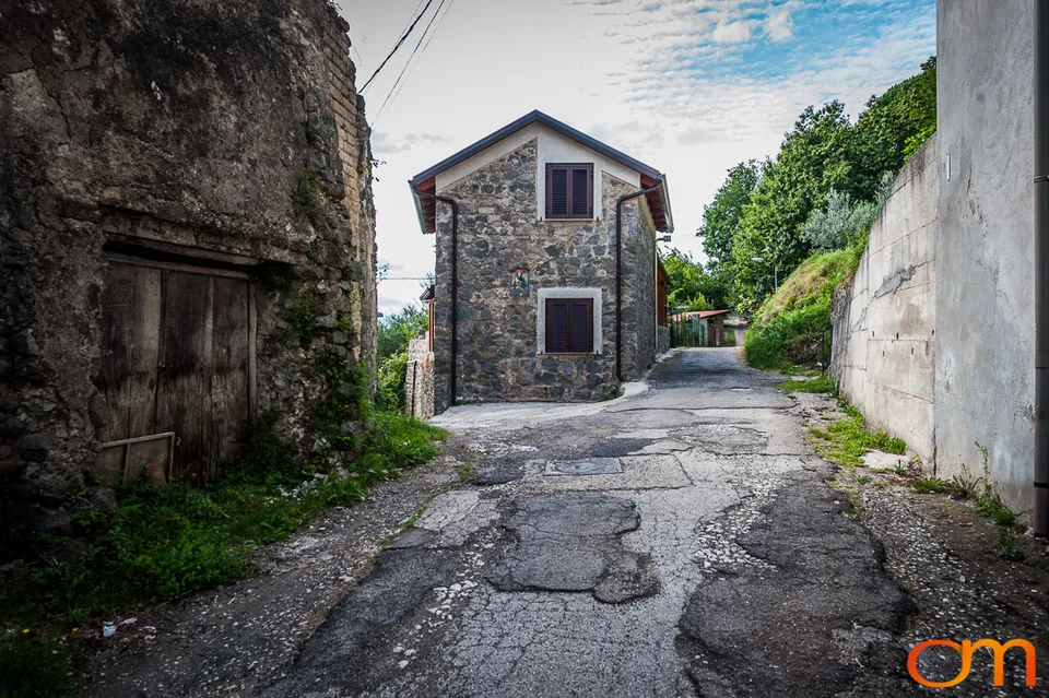 Ceschetto: A Hill Hamlet of Sessa Aurunca