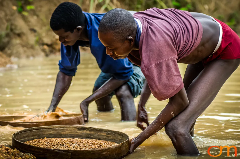 Sierra Leone: Alluvial Diamond Mining
