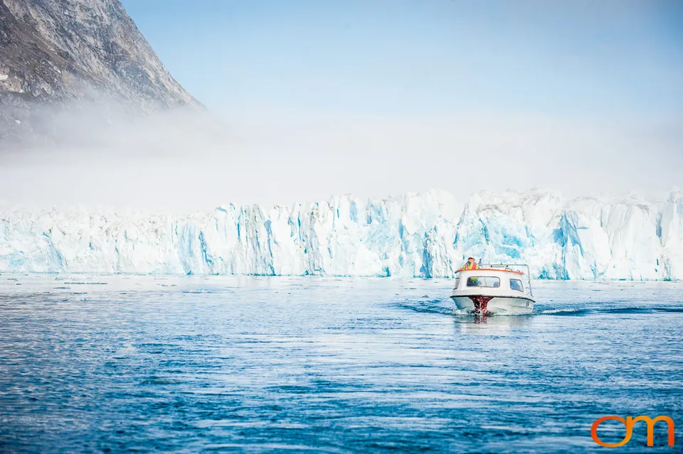 Apuseeq (Knud Rasmussen Glacier)