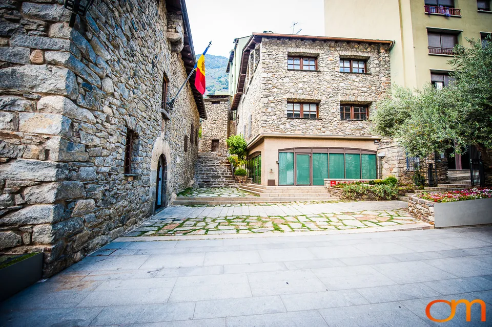 Andorra la Vella: Historic Center and Public Art