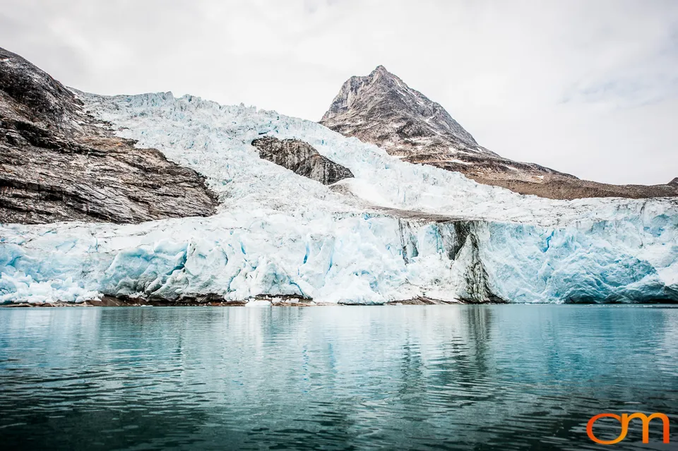 Glaciers and Icebergs of East Greenland
