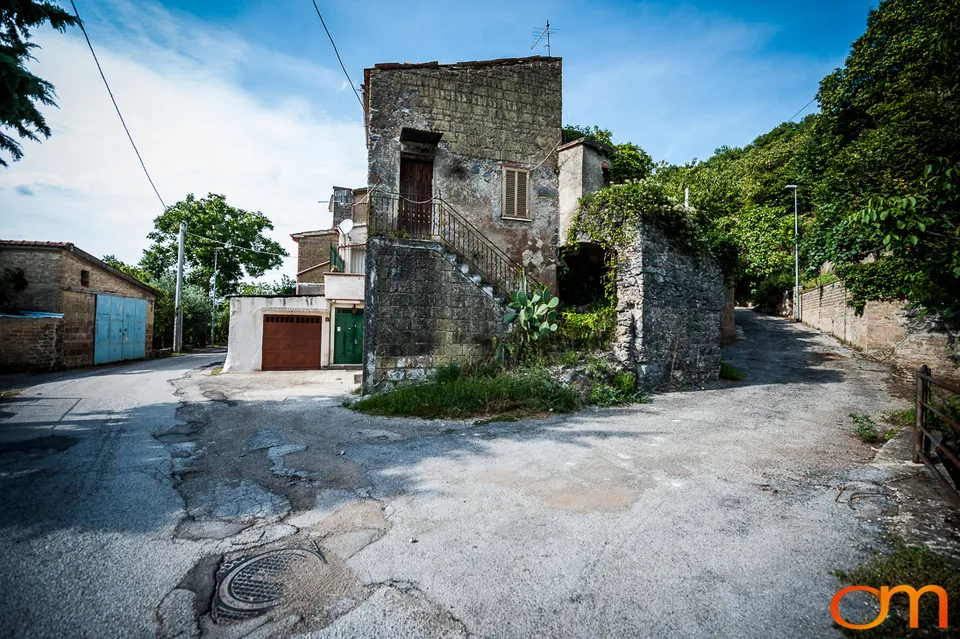 Ceschetto: A Hill Hamlet of Sessa Aurunca