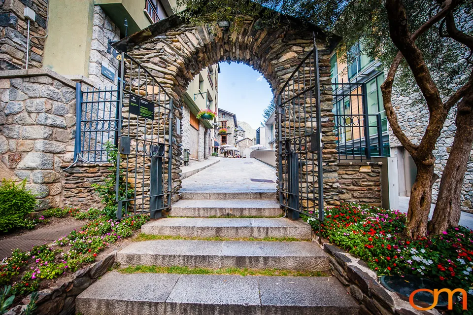 Andorra la Vella: Historic Center and Public Art