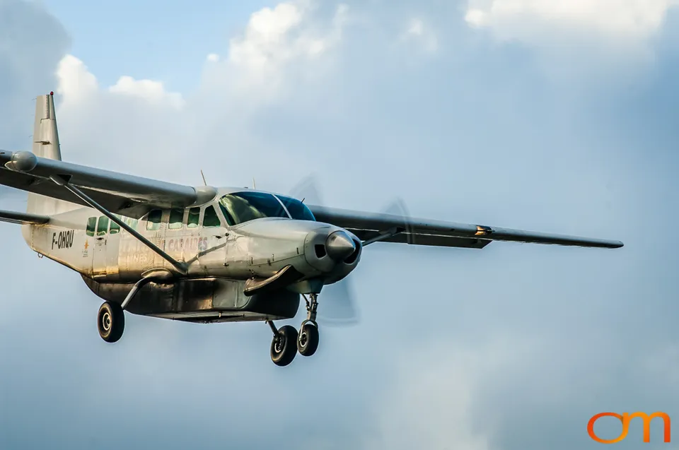 Gustaf III Airport: The Saint-Barthélemy Approach