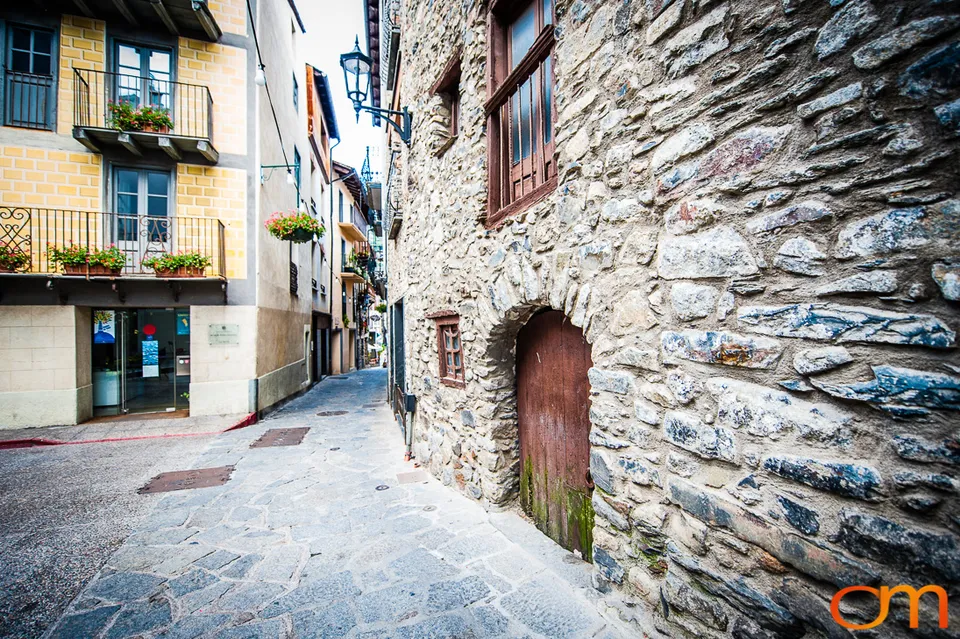 Andorra la Vella: Historic Center and Public Art