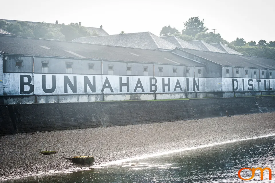 Islay Whisky: Peat and Distillation