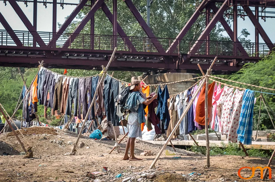Open-Air Laundry Along the Yamuna River, Agra, 2004