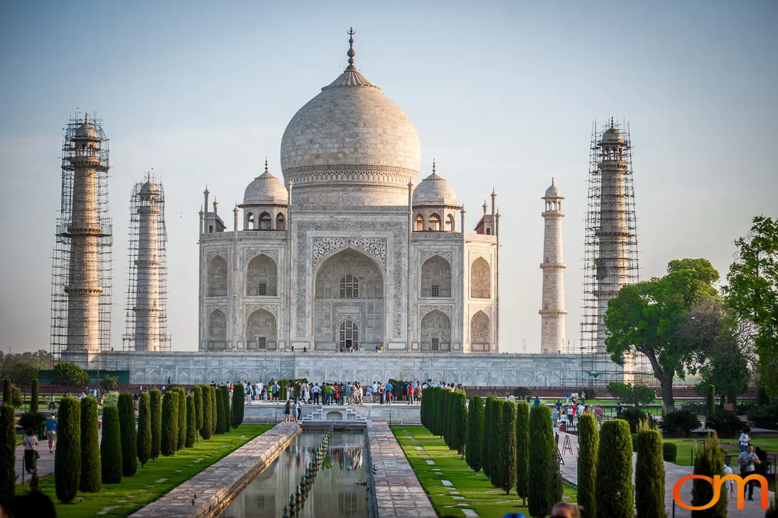 The Taj Mahal and the Living City, Agra 2016