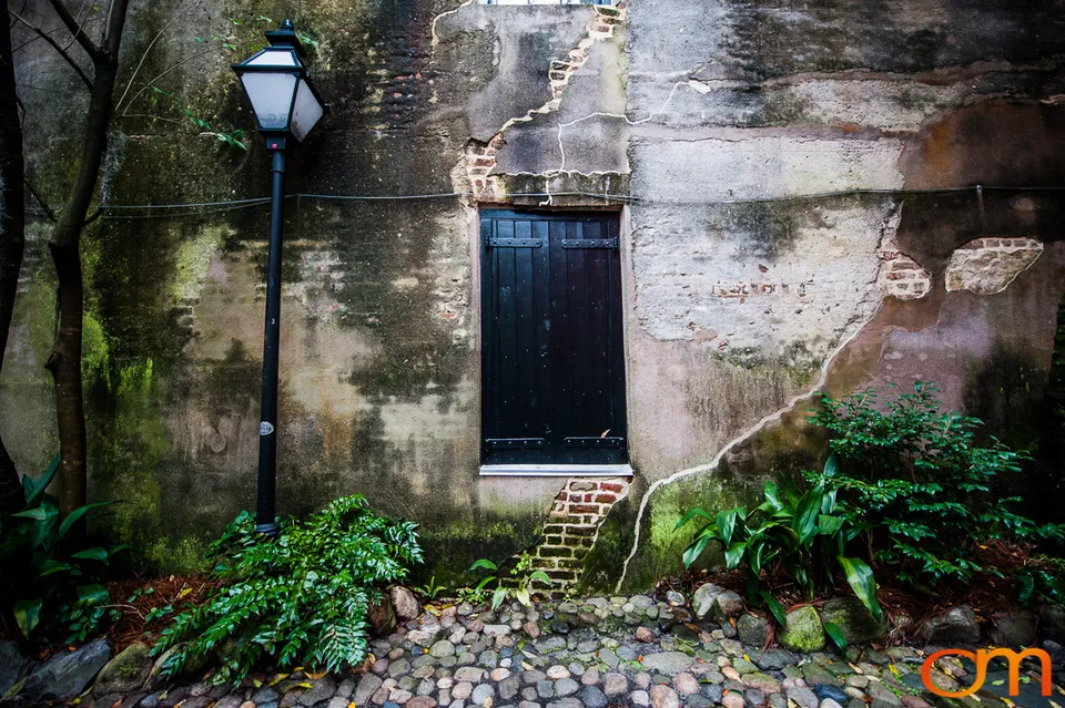 Philadelphia Alley, Charleston