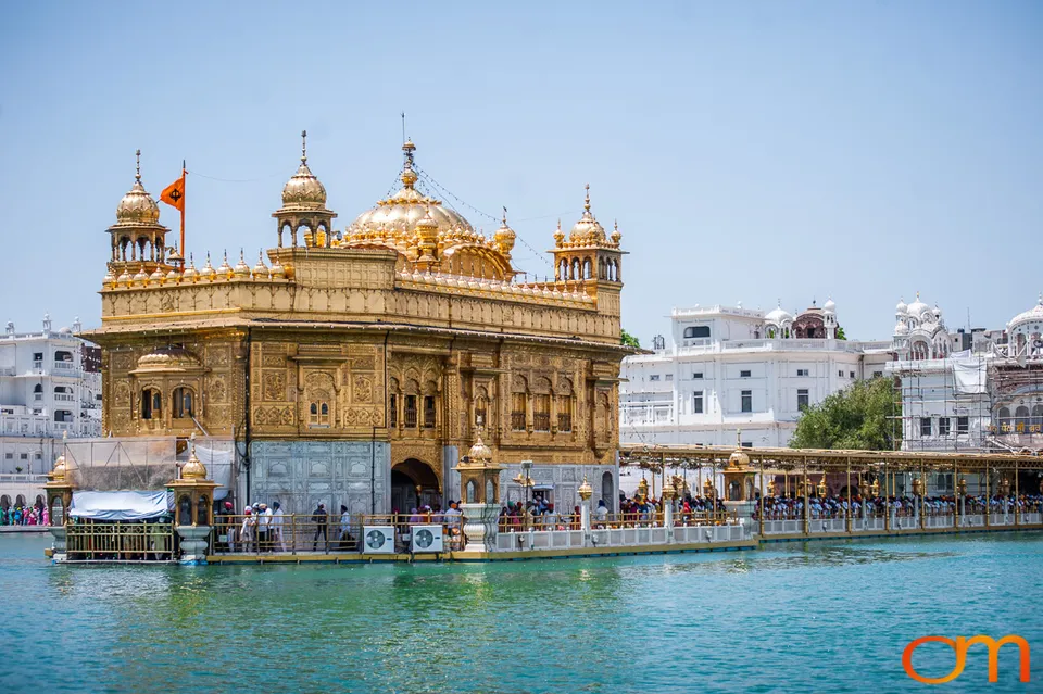 Sri Harmandir Sahib: The Golden Temple of Amritsar