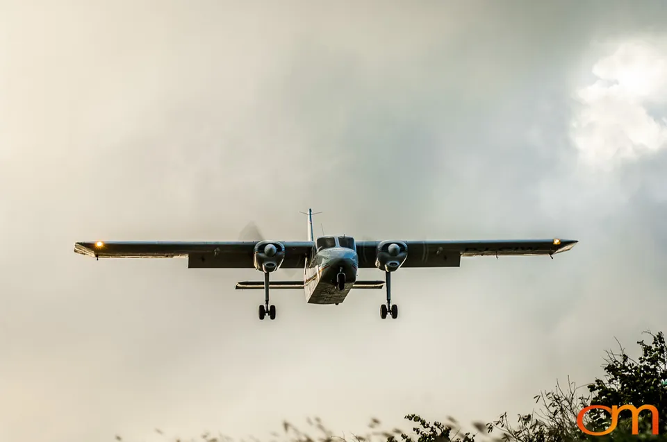 Gustaf III Airport: The Saint-Barthélemy Approach