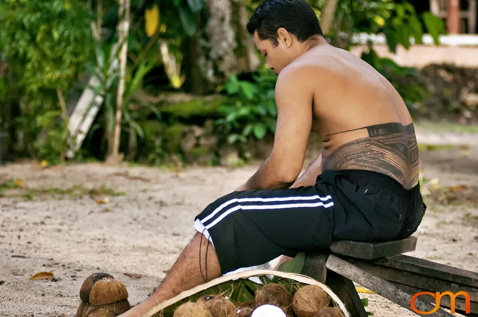 Savaiʻi: Volcanic Landscapes and Village Life