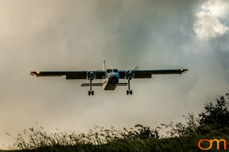 Gustaf III Airport: The Saint-Barthélemy Approach